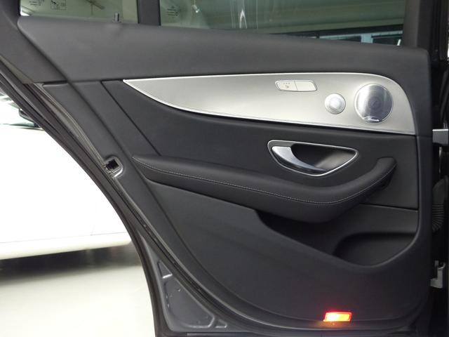 Eクラスステーションワゴン E220d ステーションワゴン アバンギャルド EXCP 黒革 パノラマSR HDDナビ地デジ360度カメラ 中期ステアリング Meコネクト HUD Burmester エアバランスP Sヒーター LEDライト 自動テールゲート Pアシスト 禁煙(43枚目)