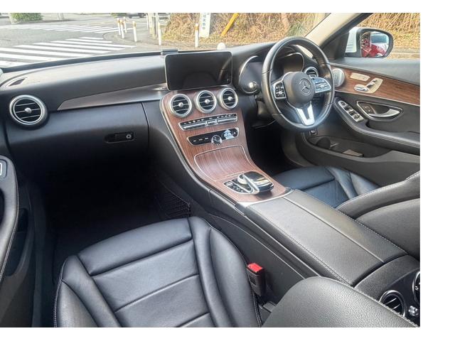 Cクラス C220dアバンギャルド 後期型 レザーEXC 9速AT 黒革 HDDナビ地デジBカメラ Meコネクト HUD Burmester エアバランスP コックピットD Sヒーター マルチビームLED 自動トランク Pアシスト 禁煙(5枚目)