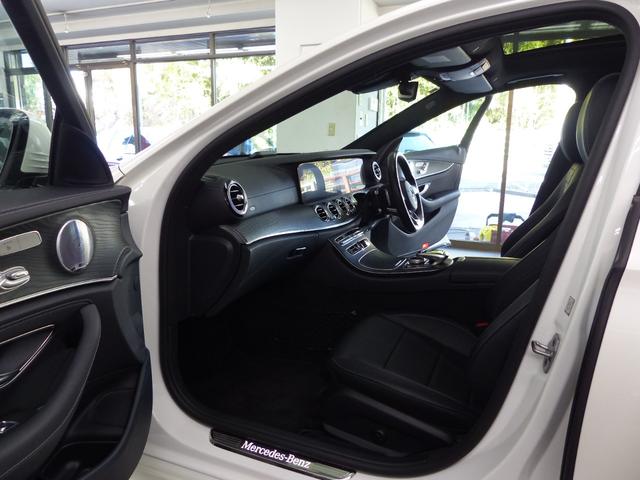 【レザーエクスクルーシブパッケージ装備】　本革シート（ナッパレザー）　パノラミックスライディングルーフ　Ｂｕｒｍｅｓｔｅｒサラウンドサウンドシステム