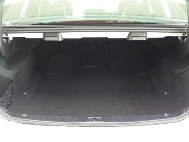 Eクラス E220ブルーテック アバンギャルド 後期最終型 AMGスポーツP RSP 黒革 HDDナビ地デジBカメラ 前後席シートヒーター LEDライト Pアシスト ハイビームアシスト ACC レーンキープ 分割可倒式シート ECOストップ 禁煙(19枚目)