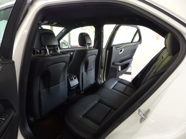 Eクラス E220ブルーテック アバンギャルド 後期最終型 AMGスポーツP RSP 黒革 HDDナビ地デジBカメラ 前後席シートヒーター LEDライト Pアシスト ハイビームアシスト ACC レーンキープ 分割可倒式シート ECOストップ 禁煙(30枚目)