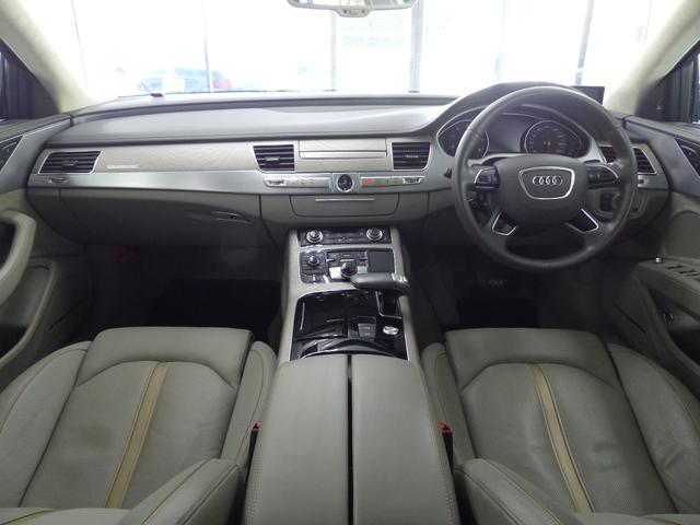 Ａ８ ４．０ＴＦＳＩクワトロ　後期型　プレセンスＰ　Ｄセレクション　グレー革　ＳＲ　ＨＤＤナビ地デジ　サラウンドビュー　ナイトビジョン　Ｓヒーター　前席ベンチレーション　マトリクスＬＥＤ　自動トランク　４ゾーンＡＣ　ＯＰ２０ＡＷ（64枚目）
