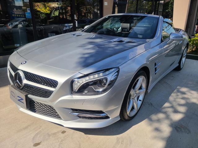 ＳＬ３５０　ＡＭＧスポーツパッケージ　マジックスカイルーフ　黒革シート　ＰＰＴ装着　レーダーセーフティＰＫＧ　タイヤ交換済　２２５／３５－１９　２８５／３０－１９　３６０度ドラレコ　取説　記録簿　スペアキー(3枚目)