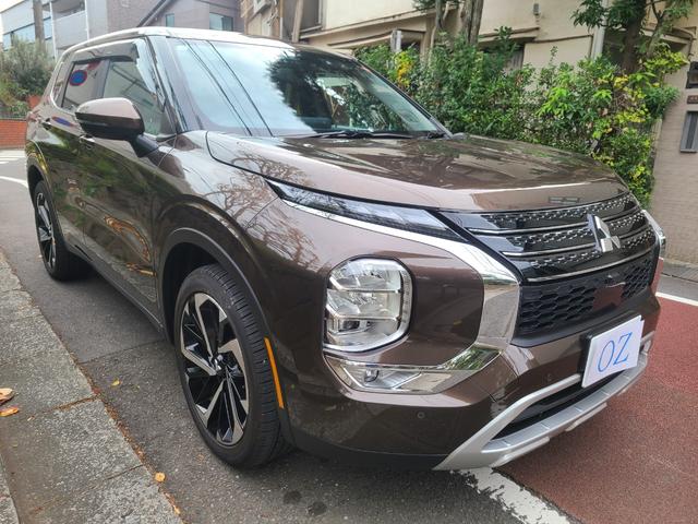 アウトランダーPHEV G 1オーナー P仕様 ホワイトレザーシート ヘッドアップディスプレイ 前後シートヒーター BOSEサウンドシステム ナビTVETC 360度モニター コンソールイルミネーション ステアリングヒーター(8枚目)