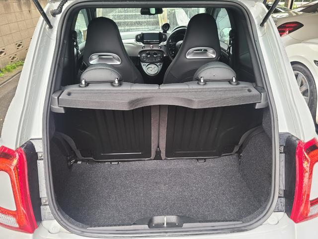 アバルト595 ツーリズモ 認定中古車 黒革シート ナビTVETCバックカメラ サイドバイザー スモークフィルム リヤコーナーセンサー USB 保証書 記録簿 取説(28枚目)