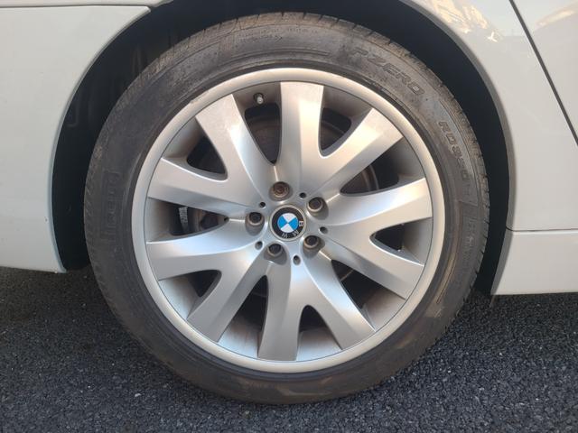 ７シリーズ ７４０ｉ　後期最終モデル　１オーナー　黒革　ＳＲ　前後シートヒーター　純正ナビＥＴＣ　ＣＤ６連奏　ＭＤ　３本スポークステアリング　ガラスコーティング施工車　保証書　記録簿　取説　スペアキー（46枚目）