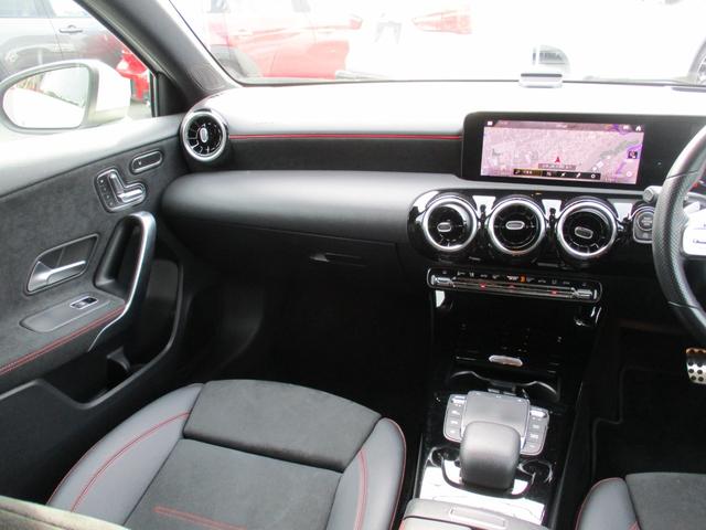 Aクラス A200d AMGライン アドバンスドPKG ナビPKG 純正ナビ・TV・バックカメラ ハーフレザーシート パワーシート シートヒーター ドラレコ ETC2.0(19枚目)