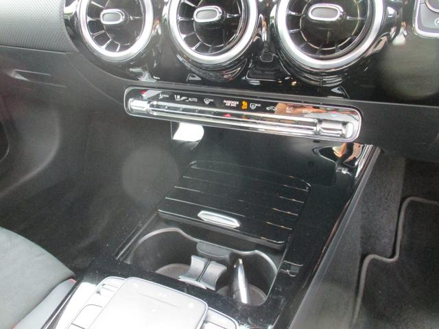 Aクラス A200d AMGライン アドバンスドPKG ナビPKG 純正ナビ・TV・バックカメラ ハーフレザーシート パワーシート シートヒーター ドラレコ ETC2.0(28枚目)