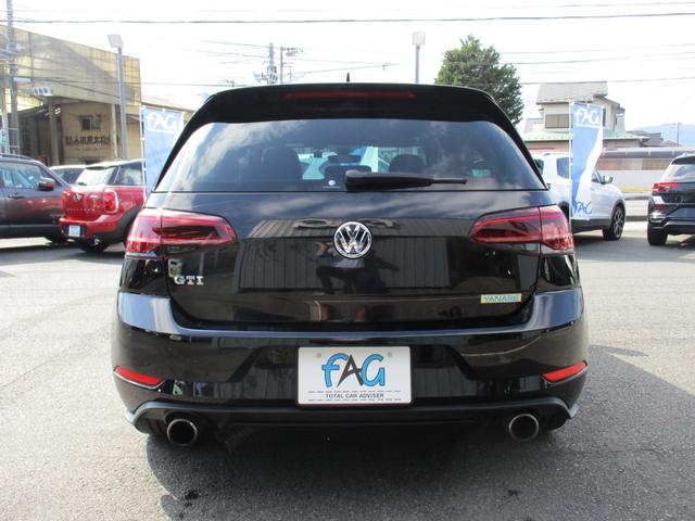 ゴルフＧＴＩ ダイナミック　純正ナビ・ＴＶ・Ｂカメラ　純正ＣＤ／ＤＶＤ／ＢＴ　ＥＴＣ２．０　純正１８ＡＷ　ドラレコ　スマートキープッシュスタート（3枚目）