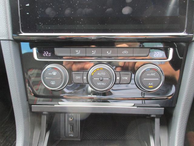 ゴルフＧＴＩ ダイナミック　純正ナビ・ＴＶ・Ｂカメラ　純正ＣＤ／ＤＶＤ／ＢＴ　ＥＴＣ２．０　純正１８ＡＷ　ドラレコ　スマートキープッシュスタート（29枚目）