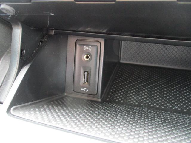 ゴルフＧＴＩ ダイナミック　純正ナビ・ＴＶ・Ｂカメラ　純正ＣＤ／ＤＶＤ／ＢＴ　ＥＴＣ２．０　純正１８ＡＷ　ドラレコ　スマートキープッシュスタート（30枚目）