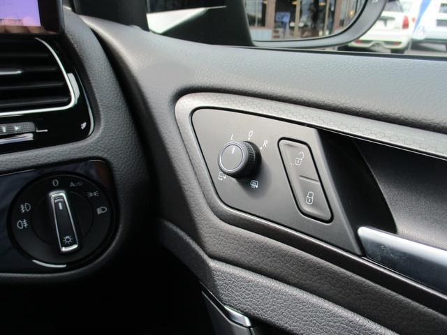 ゴルフＧＴＩ ダイナミック　純正ナビ・ＴＶ・Ｂカメラ　純正ＣＤ／ＤＶＤ／ＢＴ　ＥＴＣ２．０　純正１８ＡＷ　ドラレコ　スマートキープッシュスタート（39枚目）