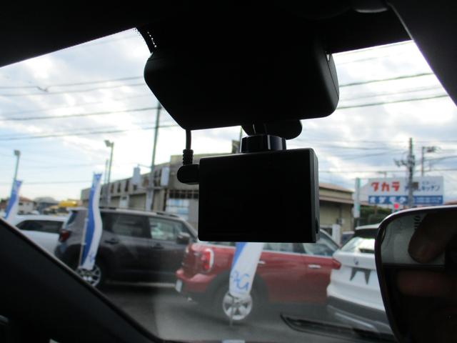 ゴルフＧＴＩ ダイナミック　純正ナビ・ＴＶ・Ｂカメラ　純正ＣＤ／ＤＶＤ／ＢＴ　ＥＴＣ２．０　純正１８ＡＷ　ドラレコ　スマートキープッシュスタート（40枚目）