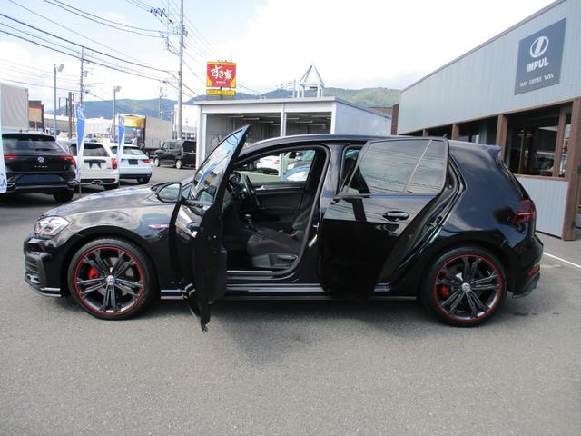 ゴルフＧＴＩ ダイナミック　純正ナビ・ＴＶ・Ｂカメラ　純正ＣＤ／ＤＶＤ／ＢＴ　ＥＴＣ２．０　純正１８ＡＷ　ドラレコ　スマートキープッシュスタート（43枚目）