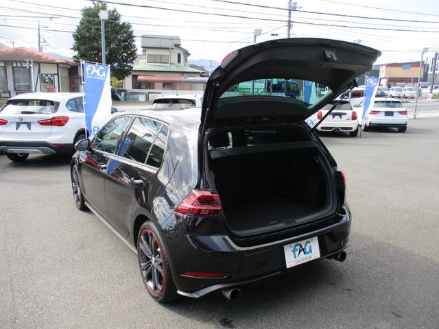 ゴルフＧＴＩ ダイナミック　純正ナビ・ＴＶ・Ｂカメラ　純正ＣＤ／ＤＶＤ／ＢＴ　ＥＴＣ２．０　純正１８ＡＷ　ドラレコ　スマートキープッシュスタート（44枚目）