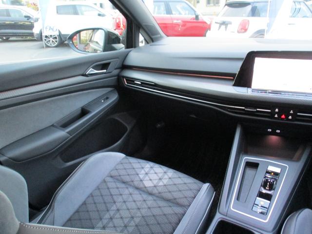 ゴルフ eTSI Rライン 純正ナビ・フルセグTV・バックカメラ ハーフレザーシート シートヒーター ETC2.0(18枚目)