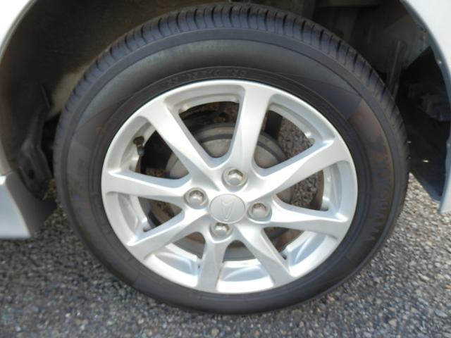 タント Ｇスペシャル　メモリーナビＤＴＶ・左側パワースライドドア・ＨＩＤ・ウインカーミラー・ＣＤ・ＤＶＤ・アイドリングストップ　スマートキー　フォグランプ　電動格納ミラー・ＡＡＣ・　純正１５ＡＷ・ドアバイザー・ＥＴＣ（17枚目）