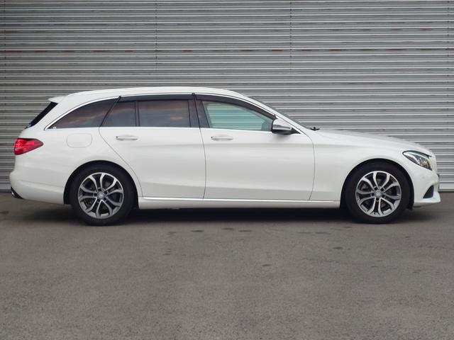 Ｃクラスステーションワゴン Ｃ２００ステーションワゴン　アバンギャルド　Ｃ２００ステーションワゴン　アバンギャルド（５名）　レーダーセーフティ　純正ナビＴＶ　ＥＴＣ２．０　キーレスゴー　パークトロニック　ハーフレーザーシート　シートヒーター　ディーラー記録簿（4枚目）