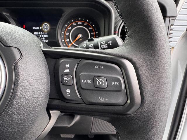 ジープ・ラングラーアンリミテッド ルビコン 認定中古車 登録済未使用車 新車保証継承 carplay・Androidauto対応対応10.1インチUコネクト Bluetoothオーディオ バックカメラ ETC ACC ブラインドスポットモニター(15枚目)