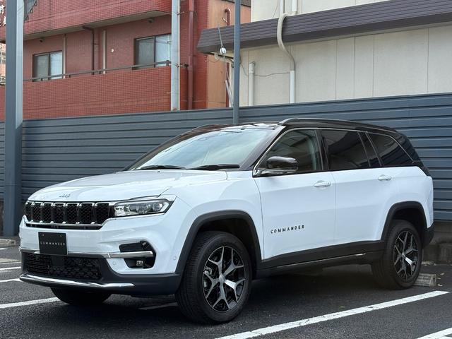ジープ・コマンダー リミテッド Applecarplay・Androidauto対応10.1インチUコネクト 純正メモリーナビ ETC デュアルペインパノラミックサンルーフ 7人乗り2.0Lディーゼルターボエンジン レザーシート(2枚目)