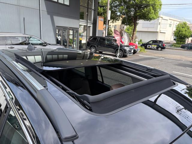 ジープ・コマンダー リミテッド Applecarplay・Androidauto対応10.1インチUコネクト 純正メモリーナビ ETC デュアルペインパノラミックサンルーフ 7人乗り2.0Lディーゼルターボエンジン レザーシート(5枚目)