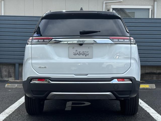 ジープ・コマンダー リミテッド Applecarplay・Androidauto対応10.1インチUコネクト 純正メモリーナビ ETC デュアルペインパノラミックサンルーフ 7人乗り2.0Lディーゼルターボエンジン レザーシート(10枚目)