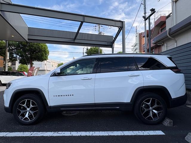 CHRYSLER JEEP JEEP COMMANDER LONGITUDE | 2023 | WHITE