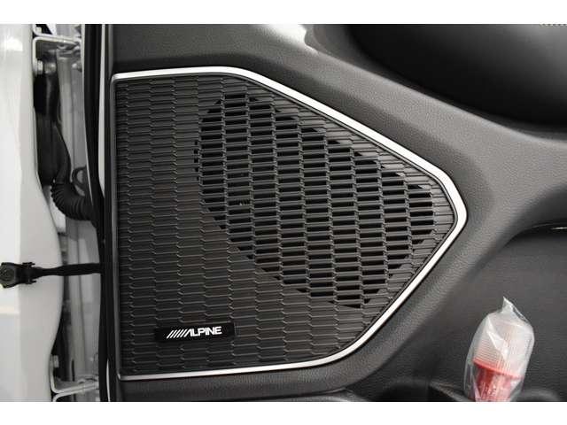ジープ・グランドチェロキーＬ リミテッド　弊社管理車両　認定中古車　３．６Ｌ　Ｖ６　エンジン　ドライブレコーダー付き　シートヒーター　ベンチレーション　アップルカープレイアンドロイドオート対応　アダプティブクルーズコントロール（26枚目）