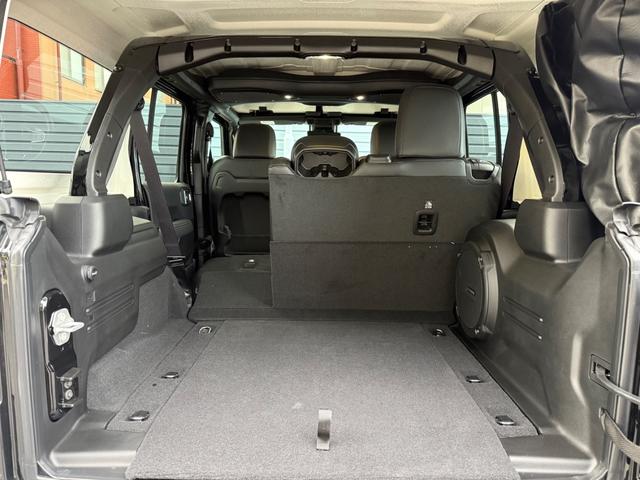 ジープ・ラングラーアンリミテッド サハラ パワーサイドステップ ブラックスタイルカスタム carplay・Androidauto対応12.1Uコネクト Bluetoothオーディオ アダプティブクルーズコントロール ブラインドスポットモニター 衝突軽減ブレーキ(28枚目)