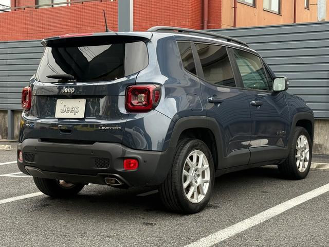 ジープ・レネゲード4xe リミテッド 4xe 認定中古車 ワンオーナー 弊社販売車両 アップルカープレイアンドロイドオート対応 衝突被害軽減ブレーキ レザーシート フルセグチューナー付き(6枚目)