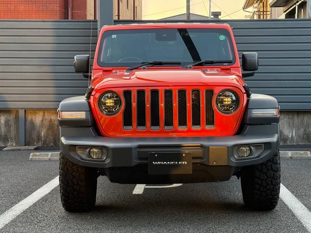 ジープ・ラングラーアンリミテッド ルビコン 認定中古車 18ヶ月保証付 アップルカープレイアンドロイドオート対応 レザーシート アダプティブクルーズコントロール ブラインドスポットモニター バックカメラ サイドカメラ フロントカメラ ETC(3枚目)