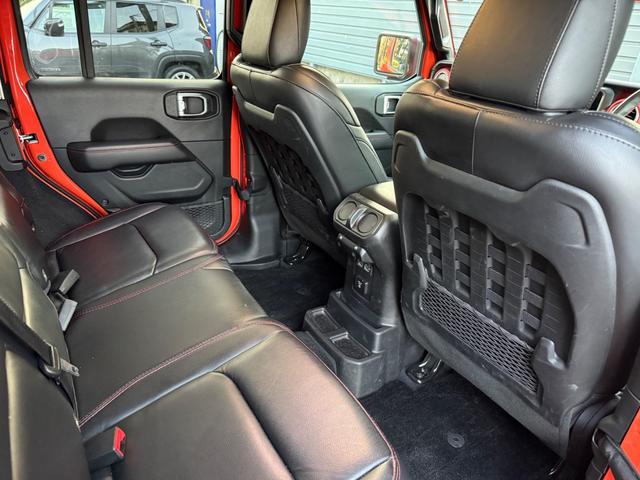 ジープ・ラングラーアンリミテッド ルビコン 認定中古車 18ヶ月保証付 アップルカープレイアンドロイドオート対応 レザーシート アダプティブクルーズコントロール ブラインドスポットモニター バックカメラ サイドカメラ フロントカメラ ETC(33枚目)