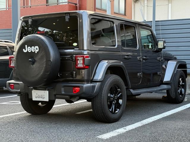 ジープ・ラングラーアンリミテッド アルティテュード ワンオーナー認定中古車 レザーシート シートヒーター ステアリングヒーター LEDライト アップルカープレイアンドロイドオート対応 アダプティブクルーズコントロール搭載 フルセグチューナー付き(6枚目)