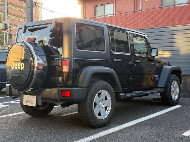ジープ・ラングラーアンリミテッド ナビエディション 認定中古車保証付き 全国400台限定車 ナビ標準装備(6枚目)