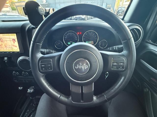 ジープ・ラングラーアンリミテッド ナビエディション 認定中古車保証付き 全国400台限定車 ナビ標準装備(10枚目)