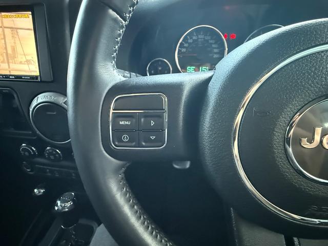 ジープ・ラングラーアンリミテッド ナビエディション 認定中古車保証付き 全国400台限定車 ナビ標準装備(11枚目)