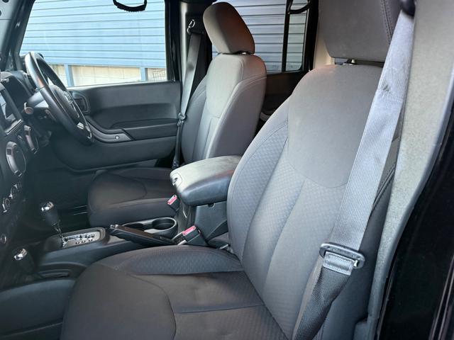 ジープ・ラングラーアンリミテッド ナビエディション 認定中古車保証付き 全国400台限定車 ナビ標準装備(22枚目)