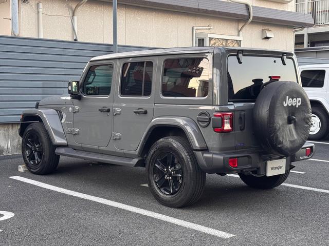 ジープ・ラングラーアンリミテッド サハラ　パワートップ　認定中古車　弊社元管理車両　　純正メモリーナビ　Ａｐｐｌｅｃａｒｐｌａｙ・Ａｎｄｒｏｉｄａｕｔｏ対応Ｕコネクト　　アダプティブクルーズコントロール　ブラインドスポットモニター　バックカメラ　ＥＴＣ（7枚目）