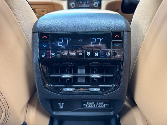 ���A�]�[���̃I�[�g�G�A�R���ƂQ��ڃV�[�g�̃V�[�g�q�[�^�[�E�x���`���[�V�������삪�\�ł��B