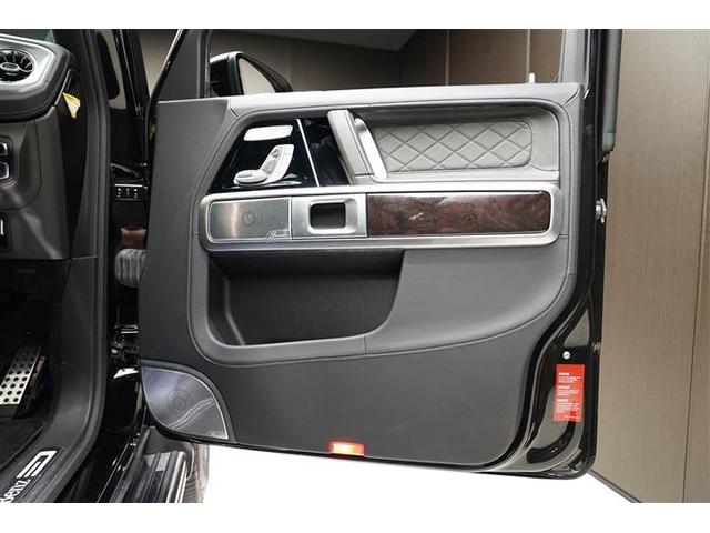 Ｇクラス Ｇ４００ｄ　マヌファクトゥーアエディション　２０２１年モデル　Ｇ４００ｄ　ｍａｎｕｆａｋｔｕｒ　Ｅｄｉｔｉｏｎ　ＲＨＤ　ＡＭＧライン　マヌファクトゥーアＰ　２０インチＡＷ　オブシディアンブラック（16枚目）