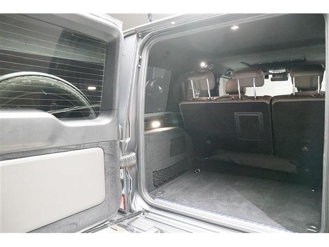 Ｇクラス Ｇ４００ｄ　ＡＭＧライン　２０２２年モデル　ＲＨＤ　マヌファクトゥーアＰ　２０インチＡＷ　オパリスホワイト（9枚目）