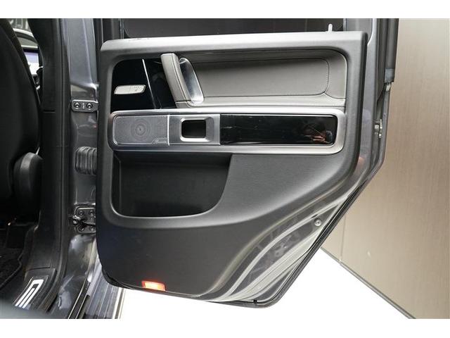 Ｇクラス Ｇ４００ｄ　ＡＭＧライン　２０２２年モデル　ＲＨＤ　マヌファクトゥーアＰ　２０インチＡＷ　オパリスホワイト（18枚目）
