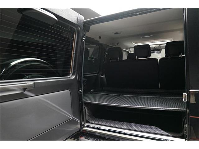 Ｇクラス Ｇ３５０Ｄ　ロング　ディーゼルターボ　４ＷＤ　ラグジュアリーＰＫＧ　１８インチＡＷブラック（16枚目）