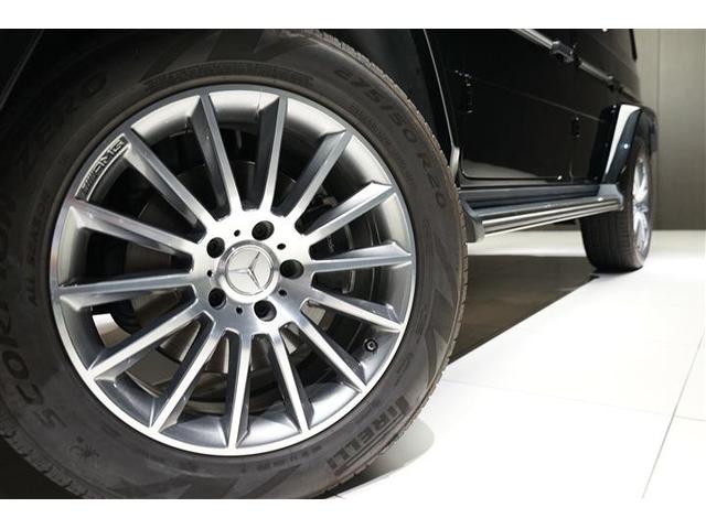 Ｇクラス Ｇ３５０ｄ　ＡＭＧライン　２０２２年式　ラグジュアリーパッケージ　アダプティブダンピングシステム　ＲＨＤ　レッドシートベルト　サンルーフ　ブルメスターサラウンドシステム　２０インチＡＷ（8枚目）