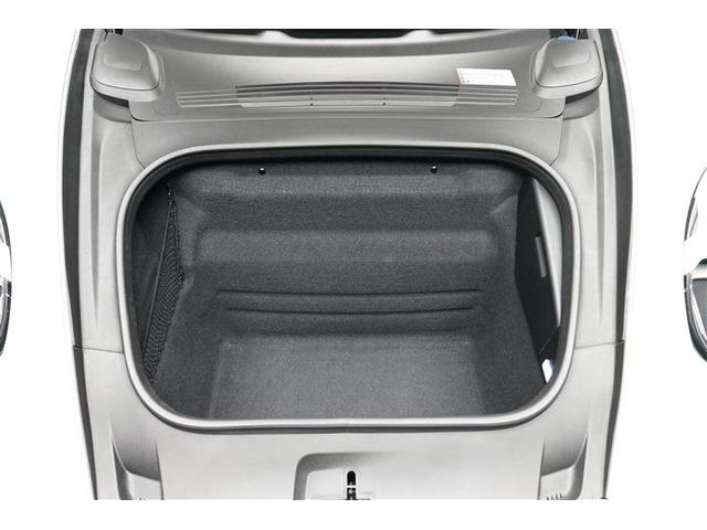 ９１１ ９１１カレラ　カブリオレ　２０２０年式　スポーツエグゾースト　スポーツクロノパッケージ　赤革シート　赤ホロ　電動格納スポイラー　電動サイドミラー　シートクーラー　クルーズドコントロール　タッチスクリーン　２０／２１インチＡＷ（12枚目）