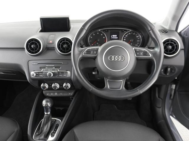 Ａ１スポーツバック １．０ＴＦＳＩ　認定中古車◆コンビニエンスパッケージ◆ＭＭＩナビゲーション◆ＴＶチューナー◆バイキセノンパッケージ（12枚目）