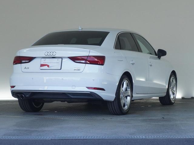 Ａ３セダン ２．０ＴＦＳＩクワトロ　スポーツ　ラグジュアリーＰ　セーフティＰ　ＭＭＩナビ　コンビニエンスＰ　認定中古車（5枚目）