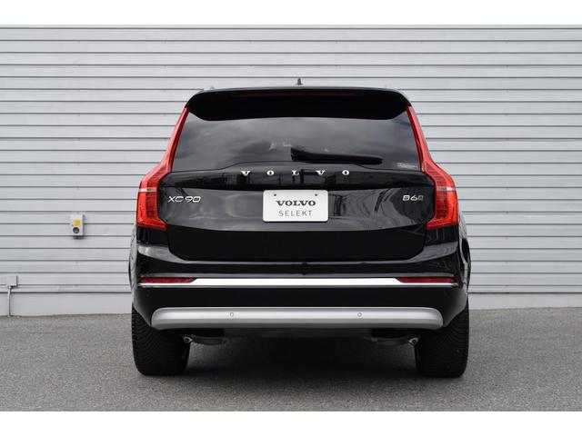 XC90  パーク・アシスト・フロント パワーテールゲート ヘッドアップ・ディスプレイ 360度ビューカメラ パークアシスト・パイロット 本革シート 助手席シートメモリー機構 リア・シートヒーター(6枚目)