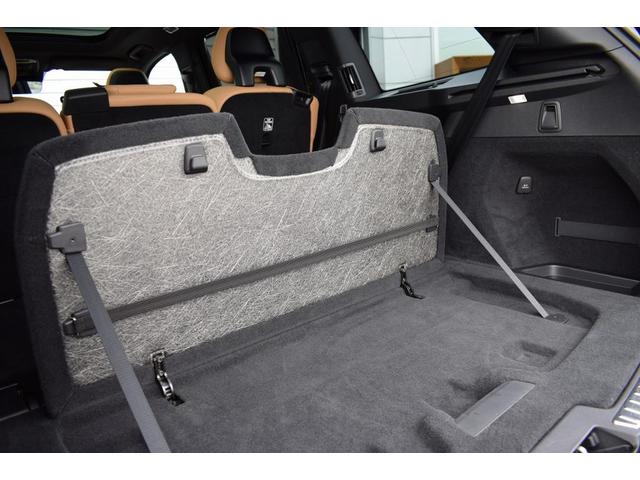 XC90  パーク・アシスト・フロント パワーテールゲート ヘッドアップ・ディスプレイ 360度ビューカメラ パークアシスト・パイロット 本革シート 助手席シートメモリー機構 リア・シートヒーター(9枚目)