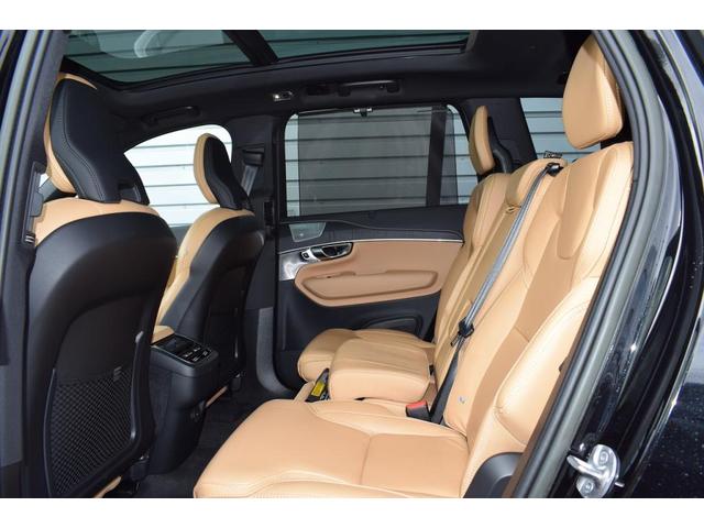 XC90  パーク・アシスト・フロント パワーテールゲート ヘッドアップ・ディスプレイ 360度ビューカメラ パークアシスト・パイロット 本革シート 助手席シートメモリー機構 リア・シートヒーター(25枚目)